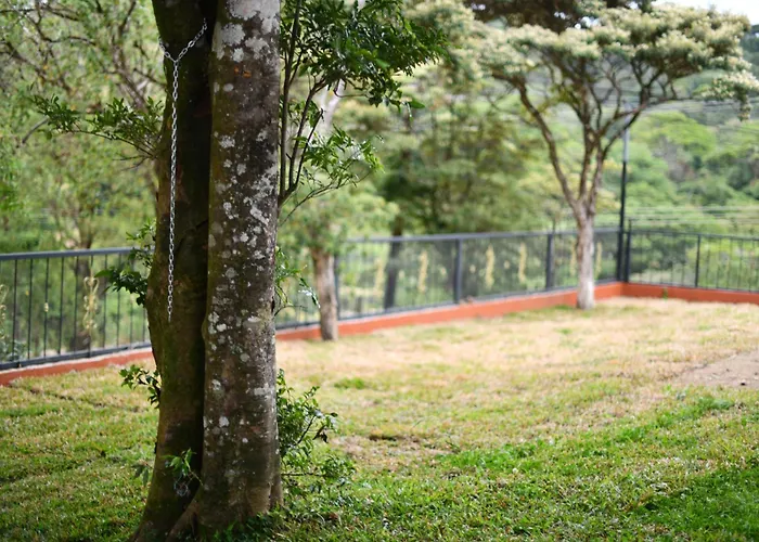 Fergust Family Monteverde Sierra (Guanacaste)